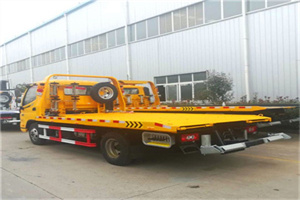 永安附近拖车救援搭电